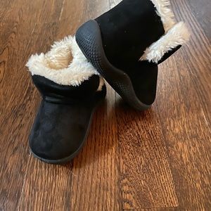 Toddler size 5 black boots